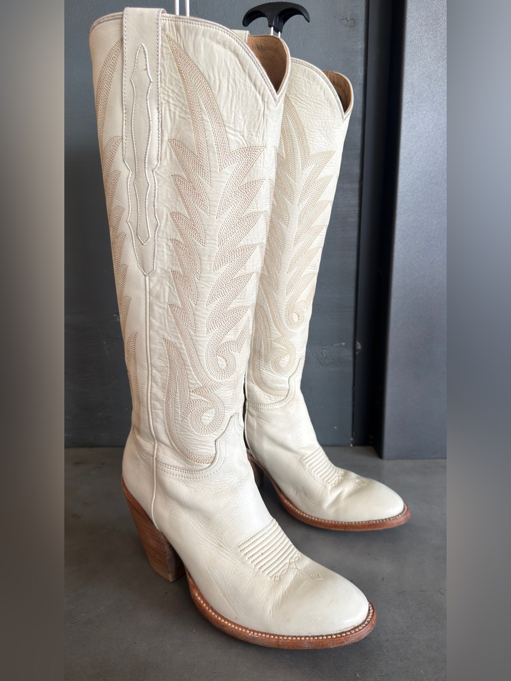 Lucchese Tall Cream-Colored Boots in “Like New” Condition, Size 8B